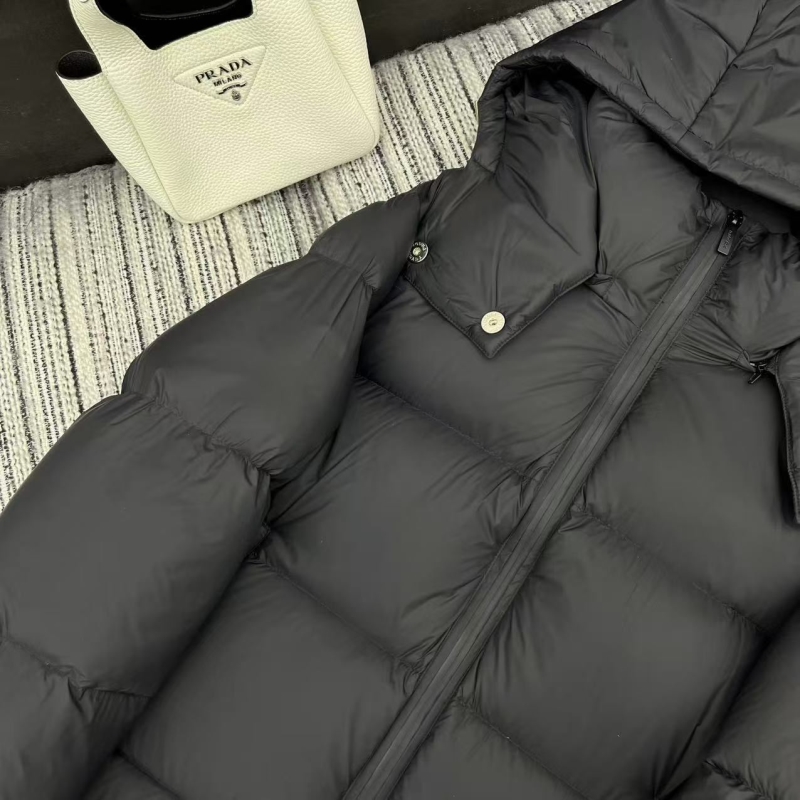 Pra*a down jacket